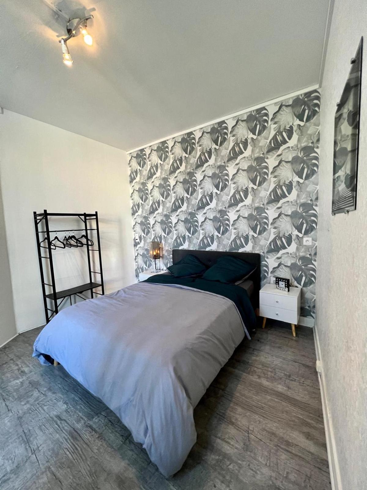Myvi Cognac Apartment Bagian luar foto