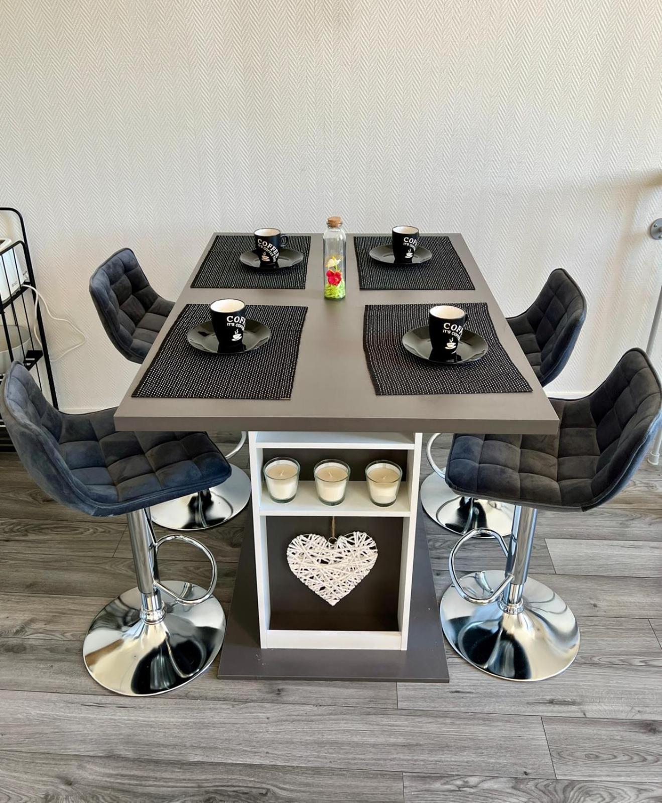 Myvi Cognac Apartment Bagian luar foto